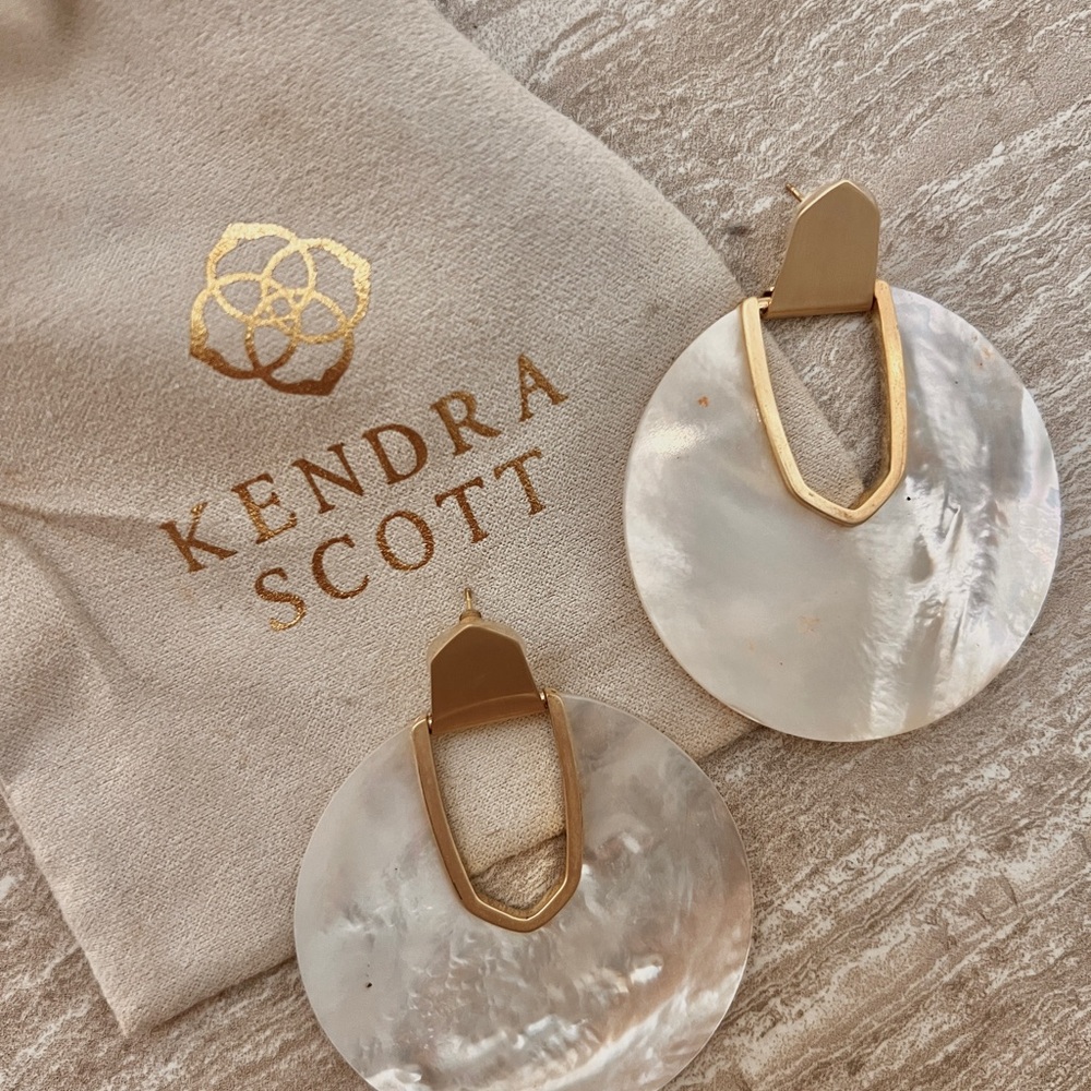 Kendra Scott Diane Statement Earrings Gold with Mother of Pearl